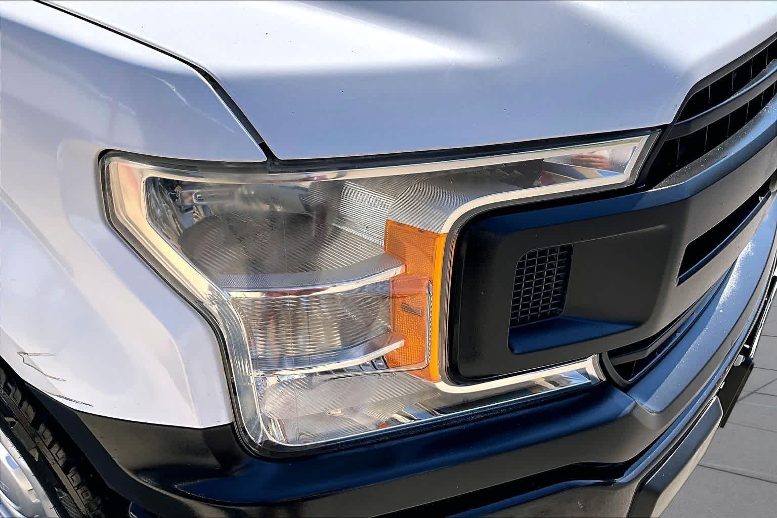 Used 2020 Oxford White Ford XL image 24