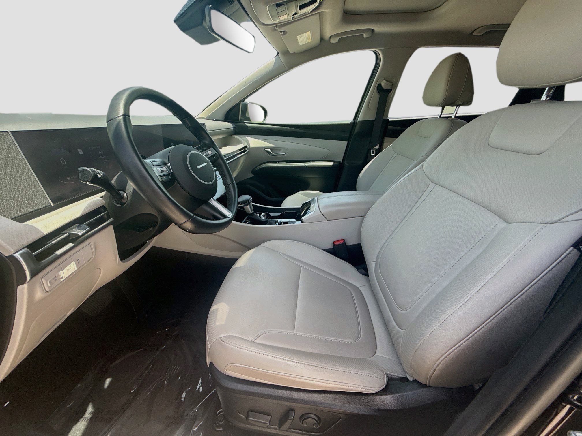 Used 2025 Phantom Black Hyundai SEL Convenience image 19
