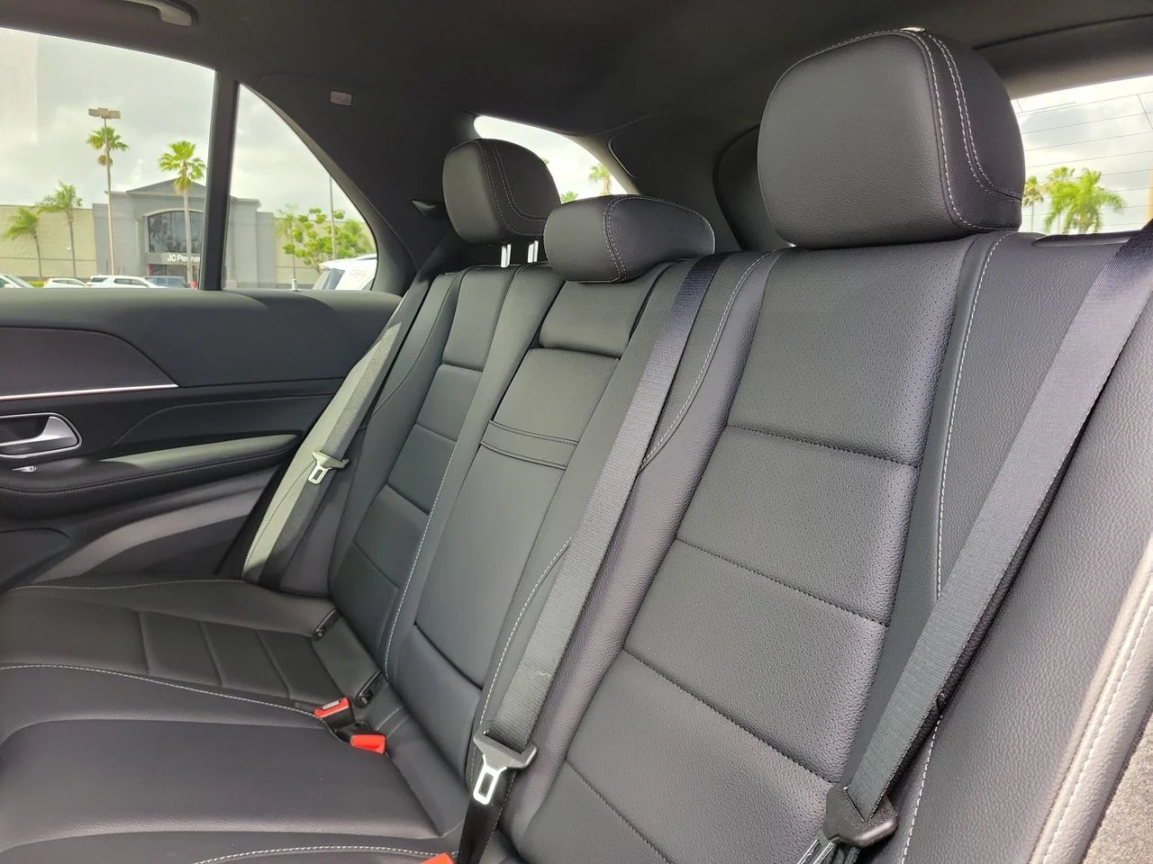 Certified Used 2026 Black Mercedes-Benz GLE 350 image 14