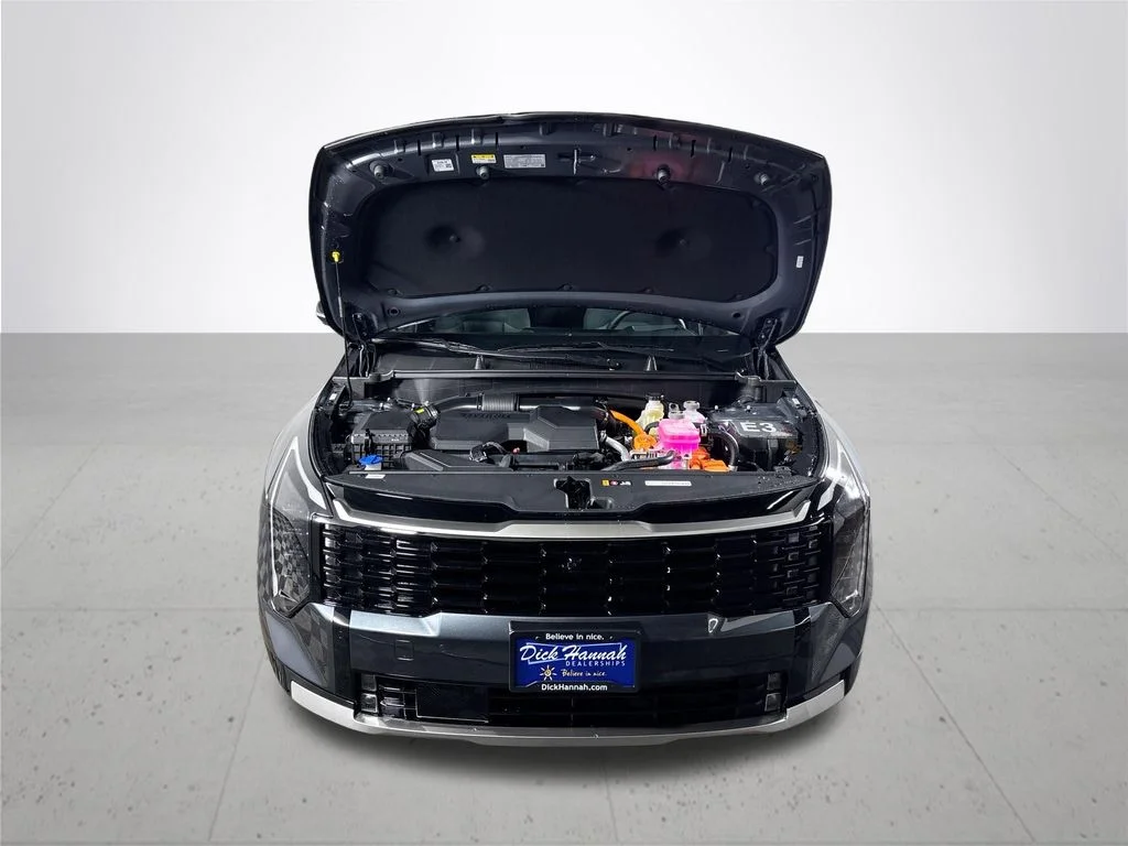 New 2026 Gravity Gray Kia SX Prestige image 23