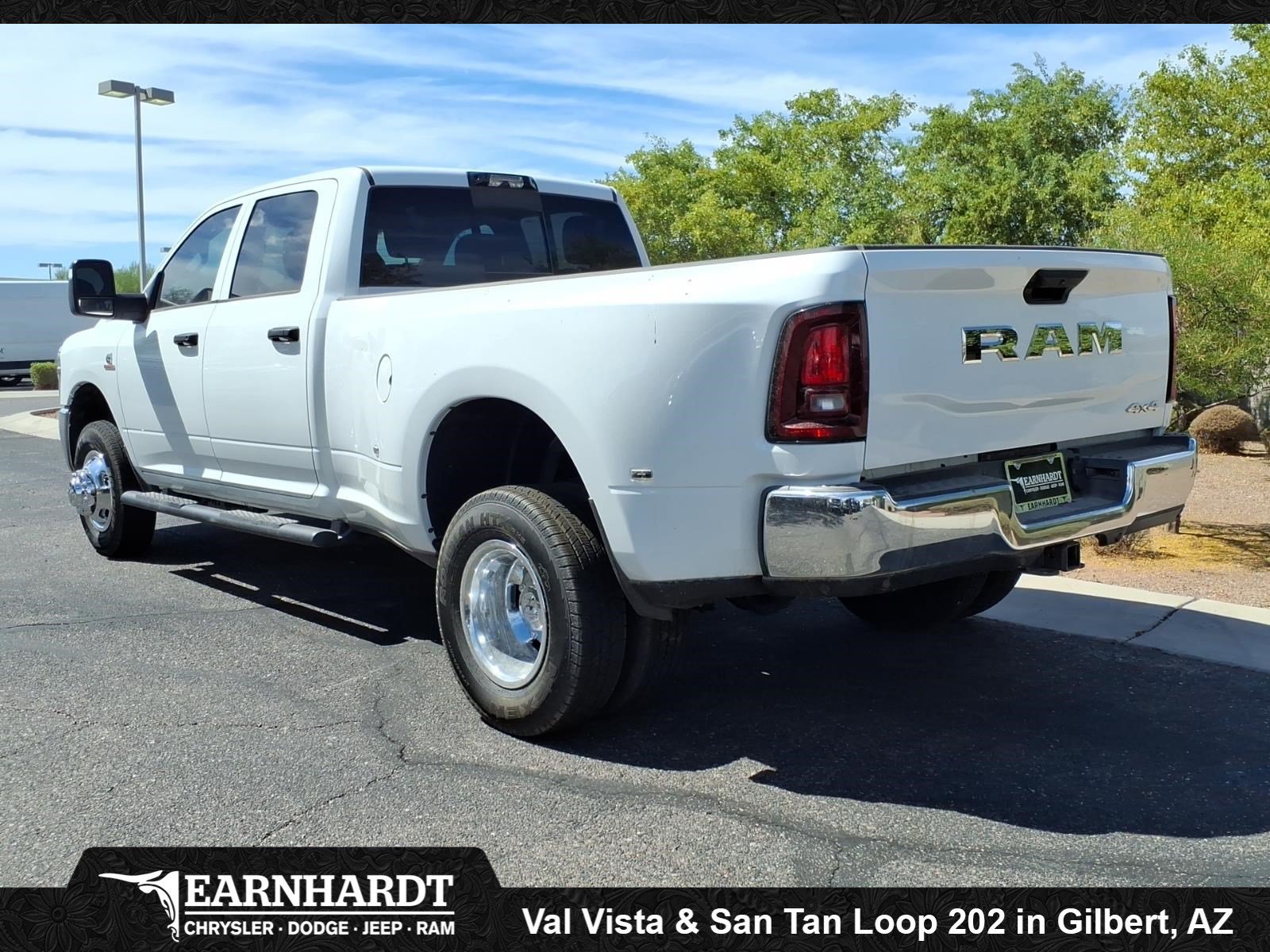 New 2026 Bright White Clear-Coat Exterior Paint RAM Tradesman image 3