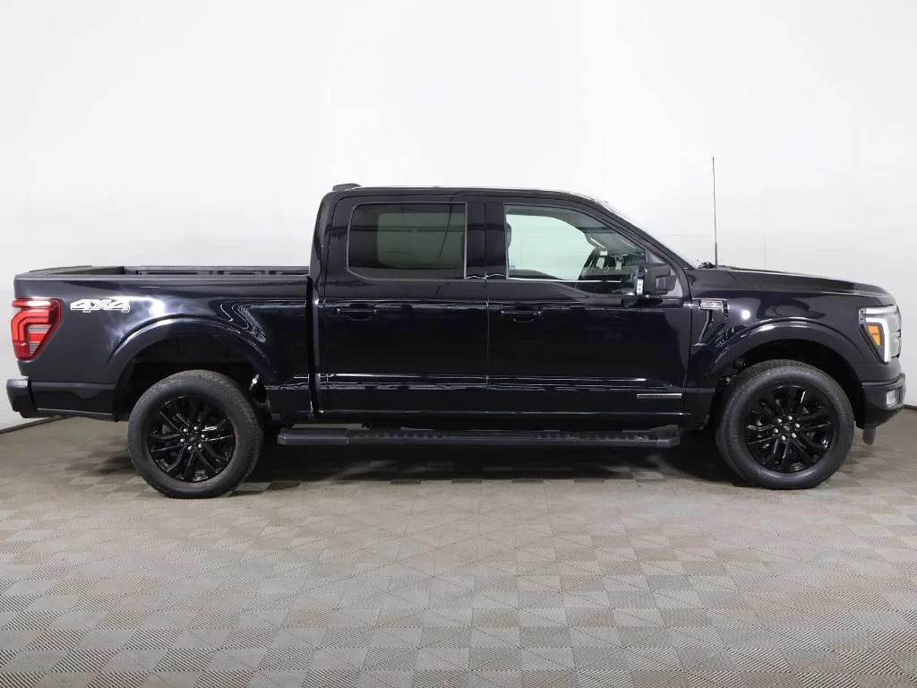 Used 2024 Agate Black Metallic Ford Lariat image 23