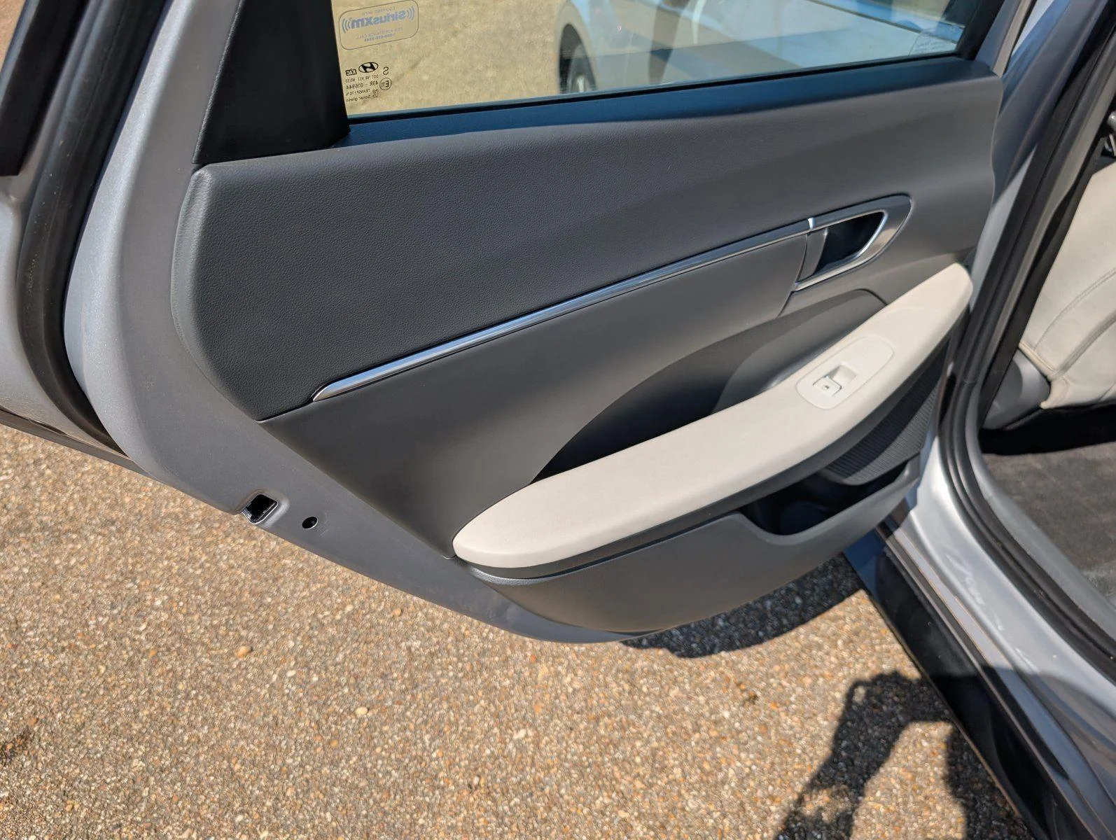 Used 2023 Curated Silver Hyundai SEL image 15