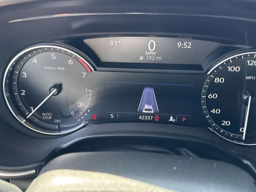 Used 2023 Black Cadillac Luxury image 12