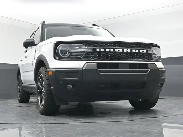 Used 2025 White Ford Outer Banks image 47