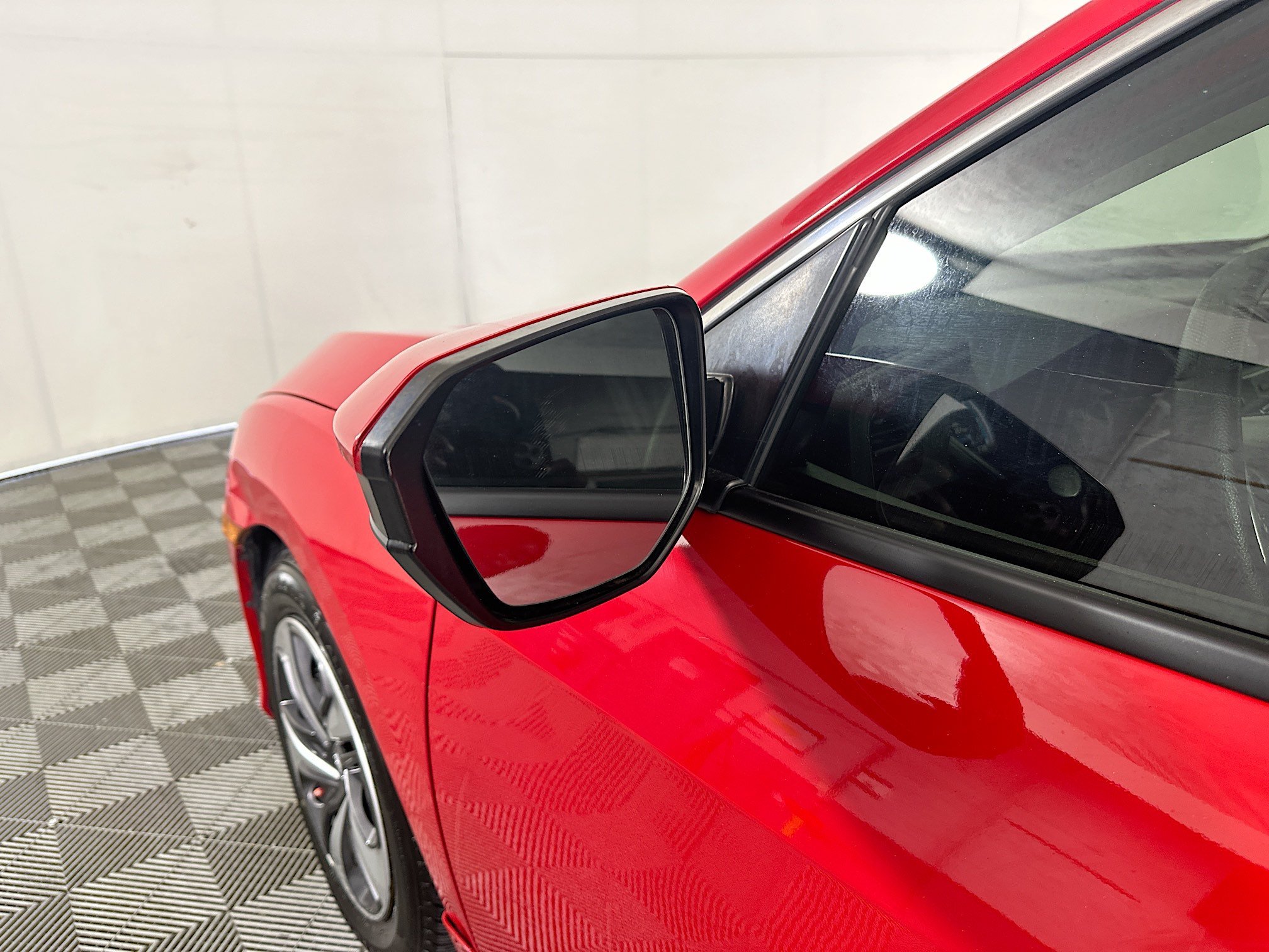 Used 2019 Red Honda LX image 10
