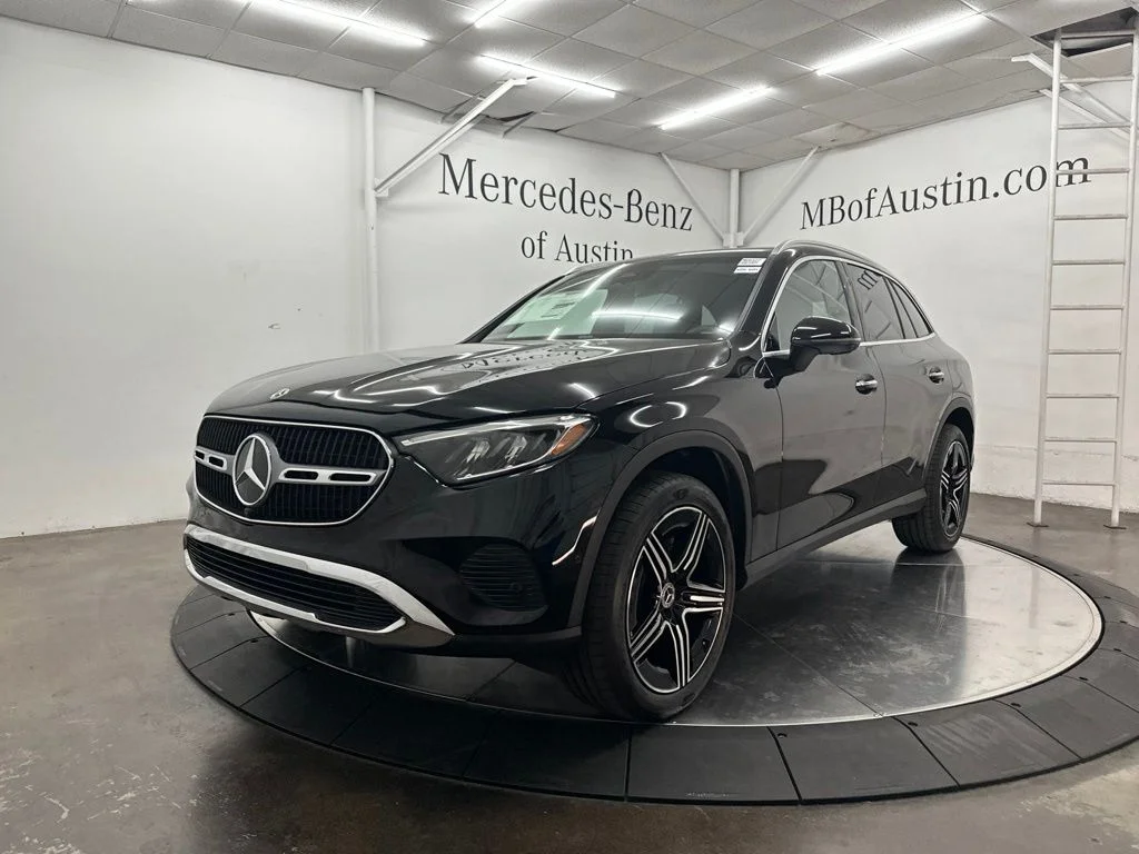 New 2026 Black Mercedes-Benz GLC 300 image 3