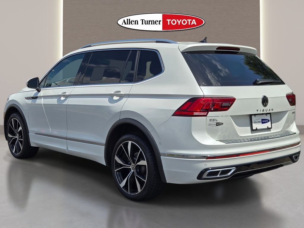 Used 2024 White Volkswagen 2.0T SEL R-Line image 8