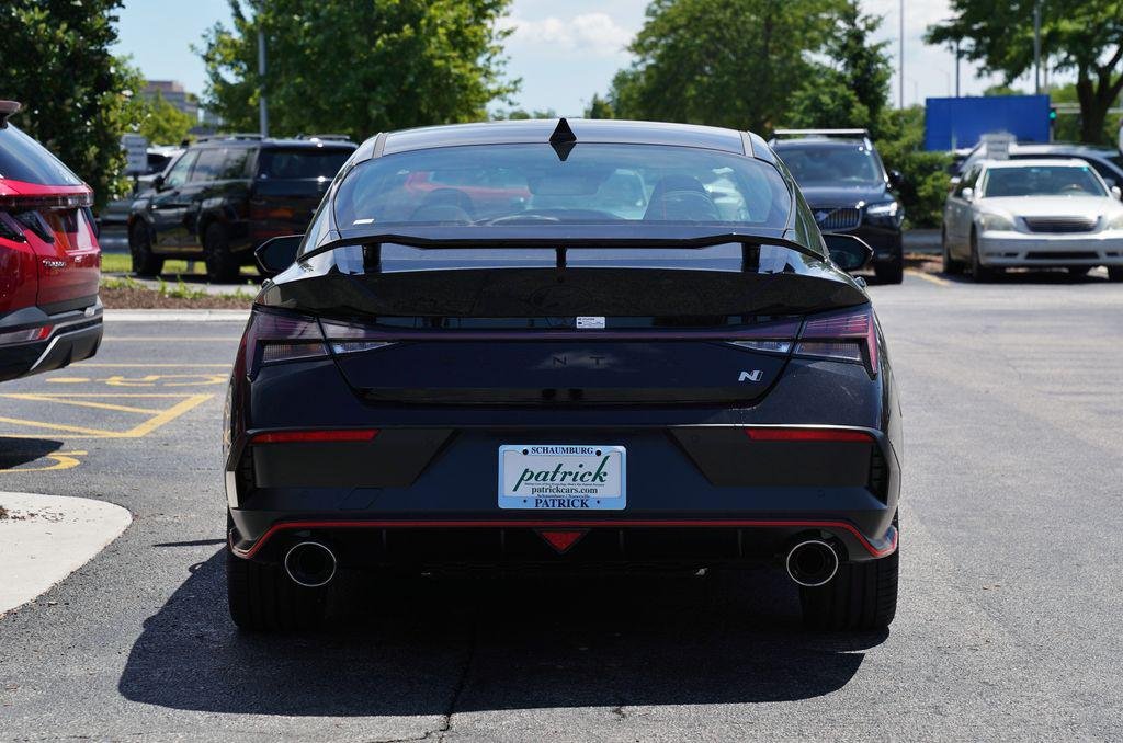 New 2026 Abyss Black Hyundai Base image 5