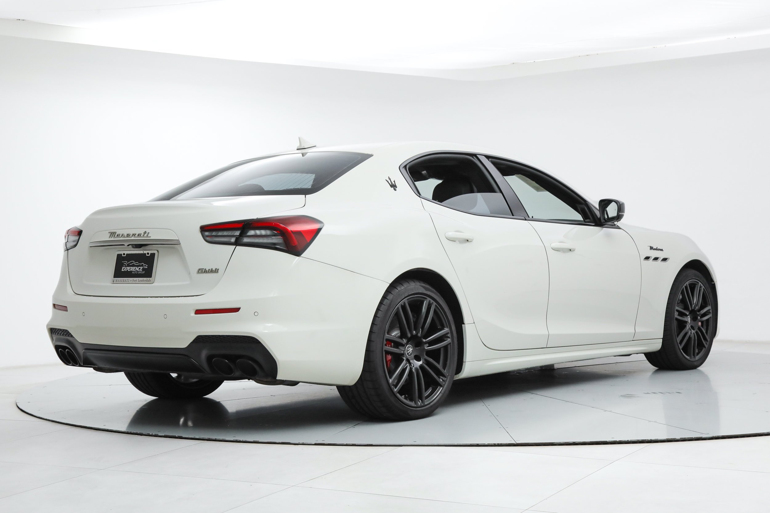 Certified Used 2023 White Maserati Modena image 5