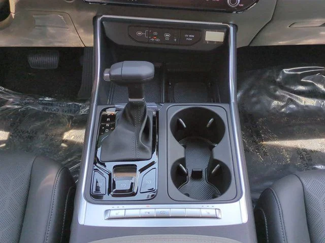 New 2026 Ceramic Silver Kia EX image 18