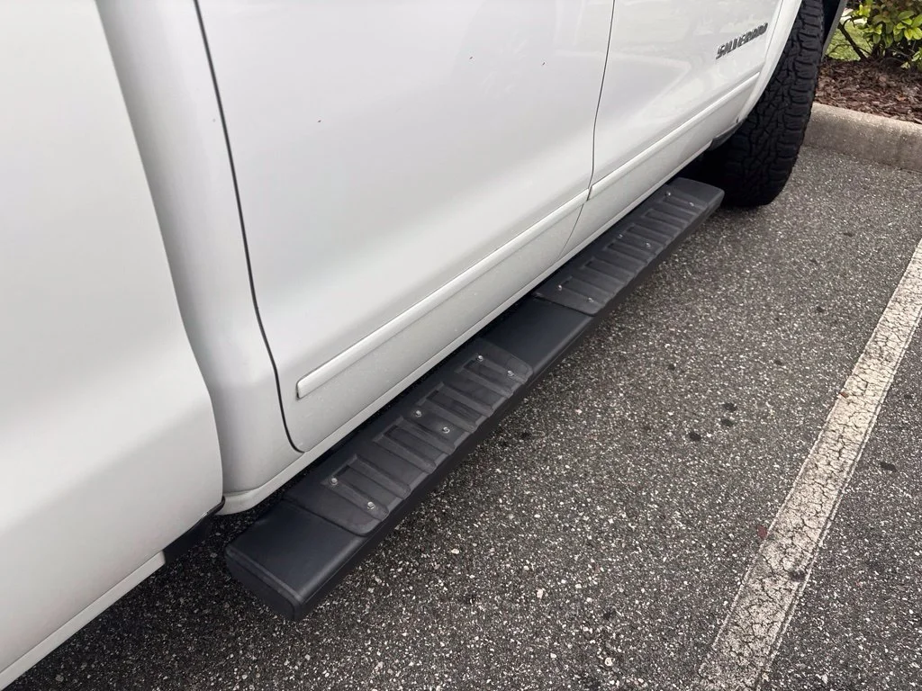 Used 2017 White Chevrolet LT image 13
