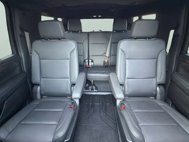 Used 2022 Summit White Chevrolet LT image 17
