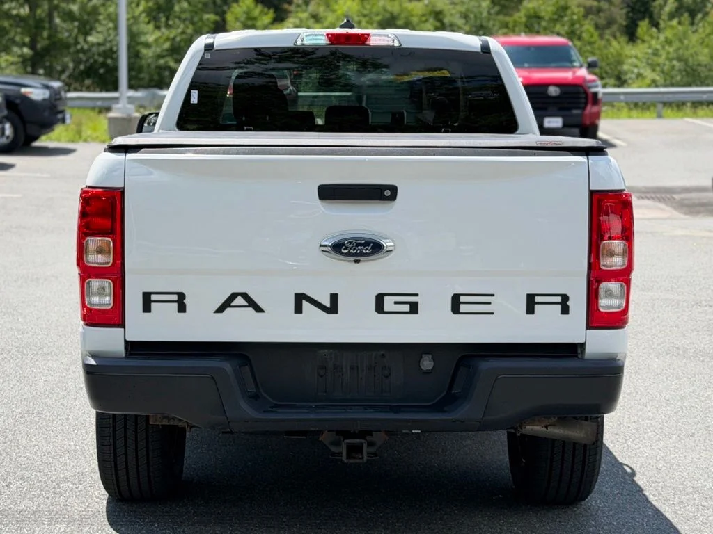 Used 2021 White Ford XL image 4