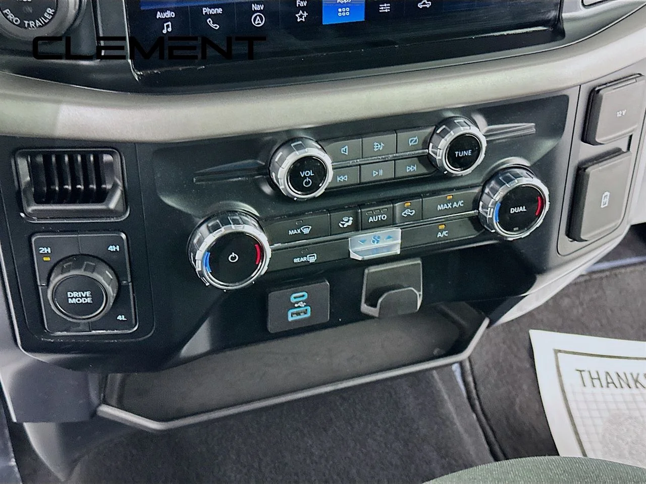 Used 2024  Ford XLT image 22