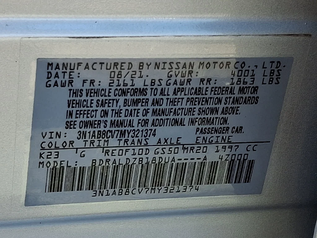 Used 2021 Silver Nissan SV Xtronic CVT image 28