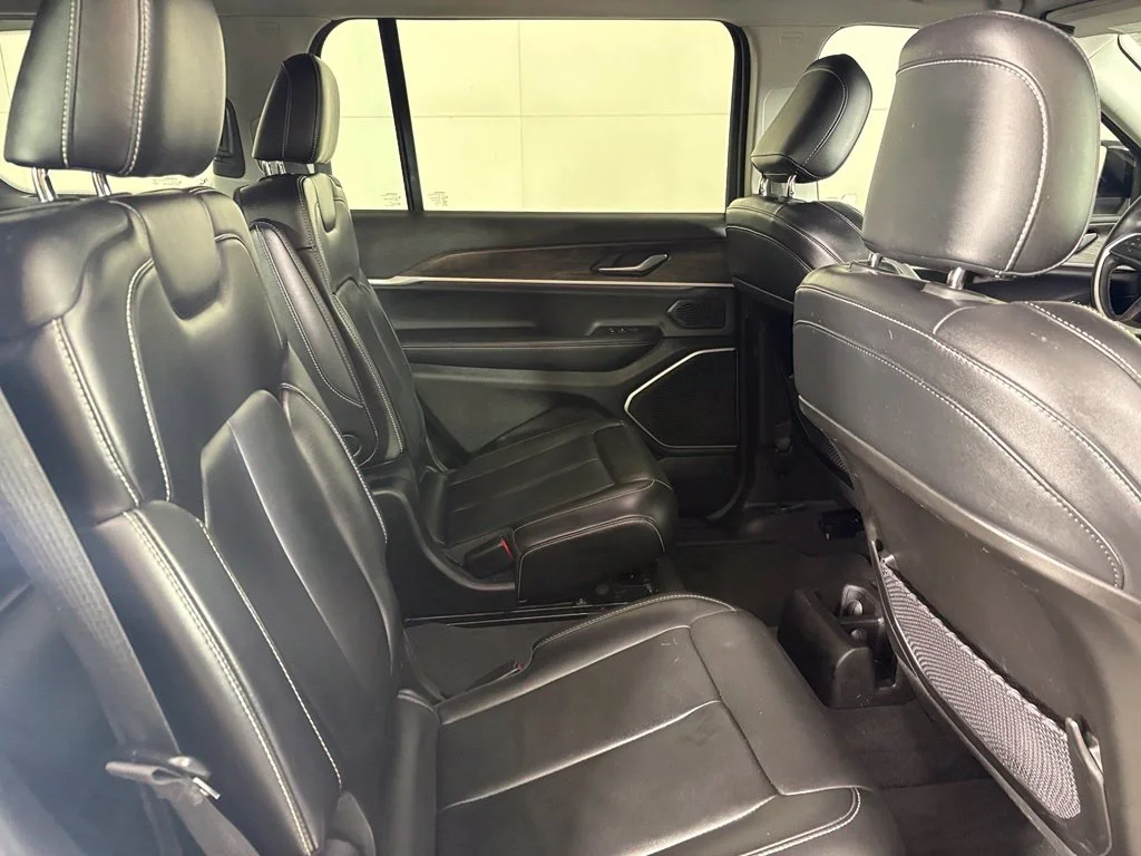 Used 2021 White Jeep Limited image 17