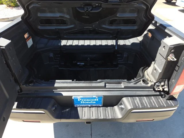 Used 2019  Honda Sport image 18