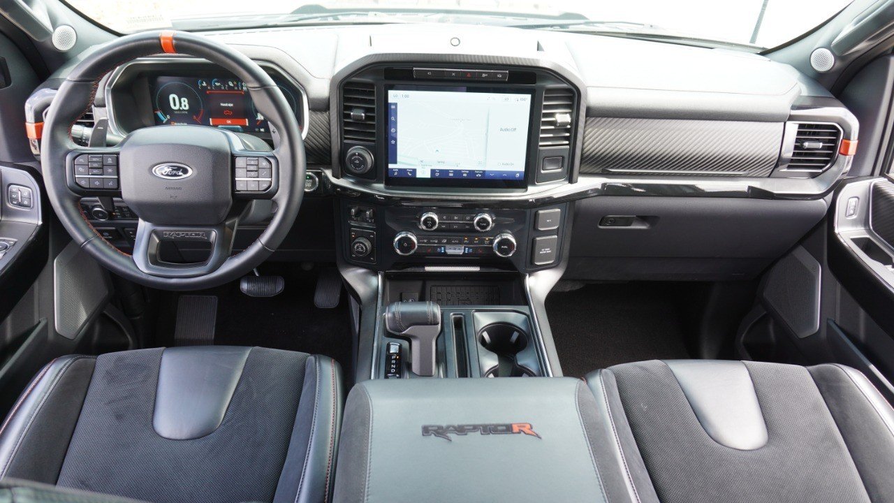 Used 2023 White Ford Raptor image 28