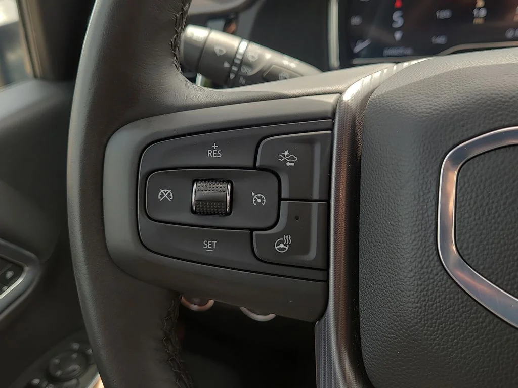 Used 2025 Blue GMC Denali Ultimate image 32