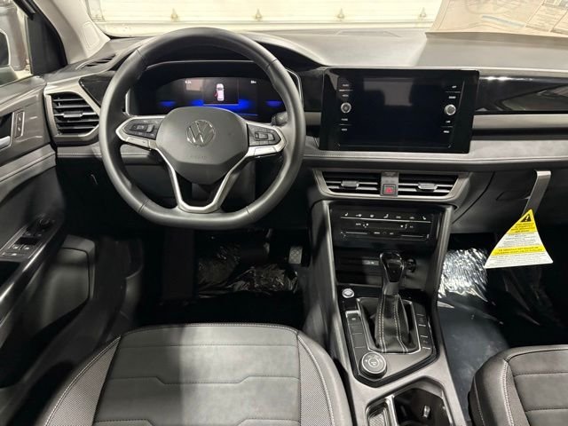New 2026 White Volkswagen 1.5T SE Black image 12