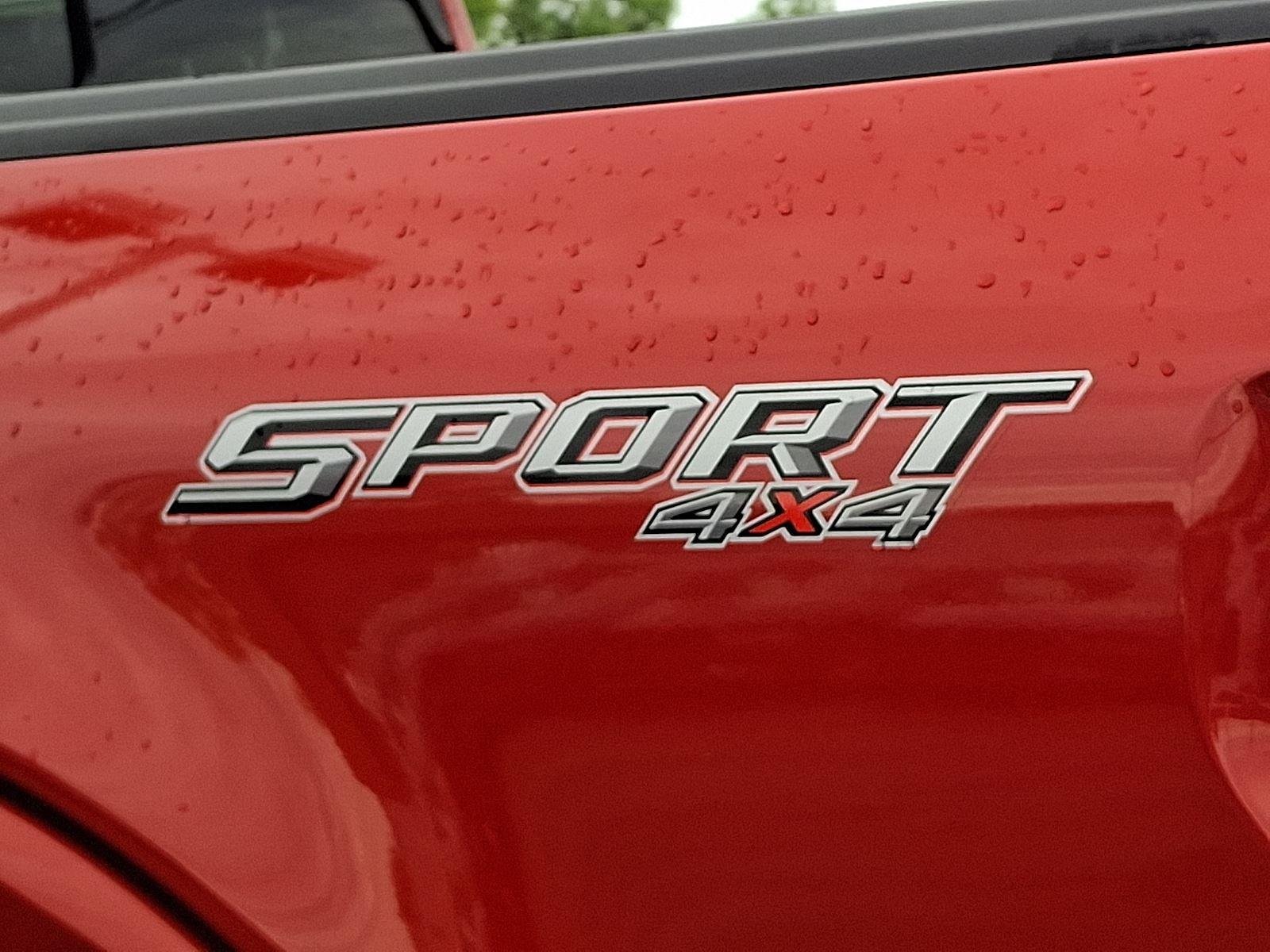 Certified Used 2023 Hot Pepper Red Tinted Clearcoat Ford XLT image 31