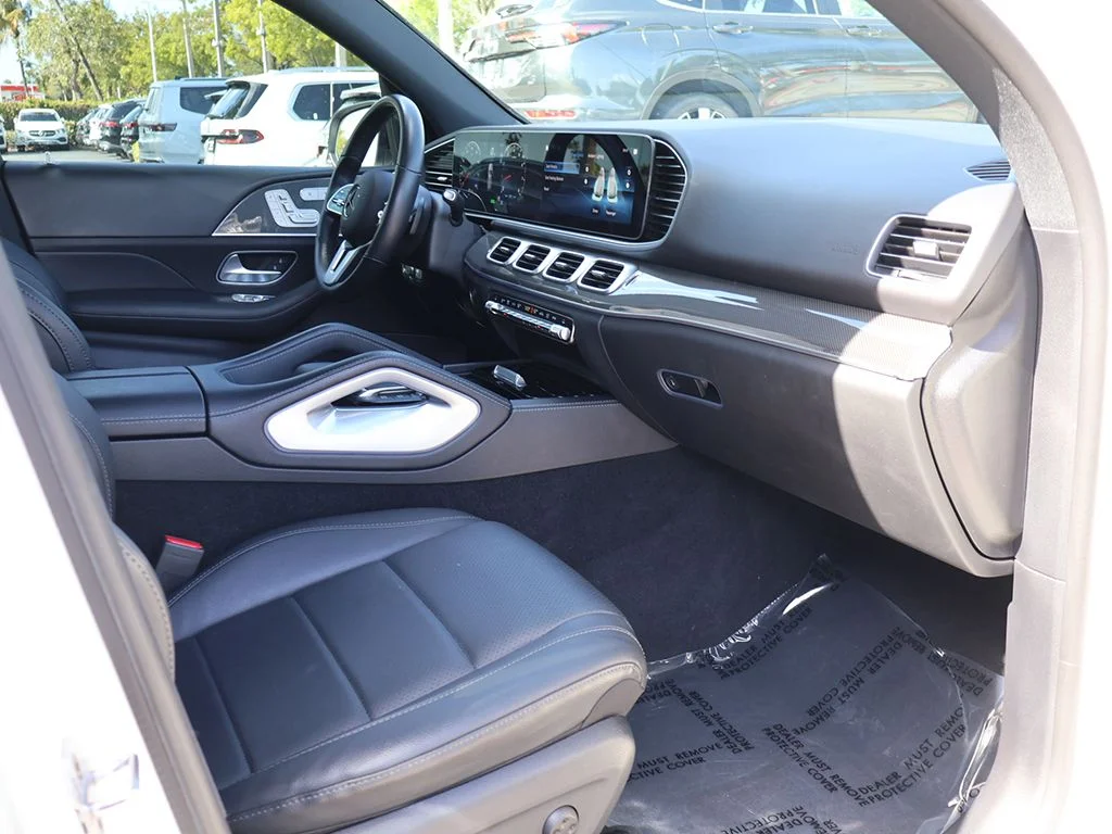 Used 2023 White Mercedes-Benz GLE 450 image 31