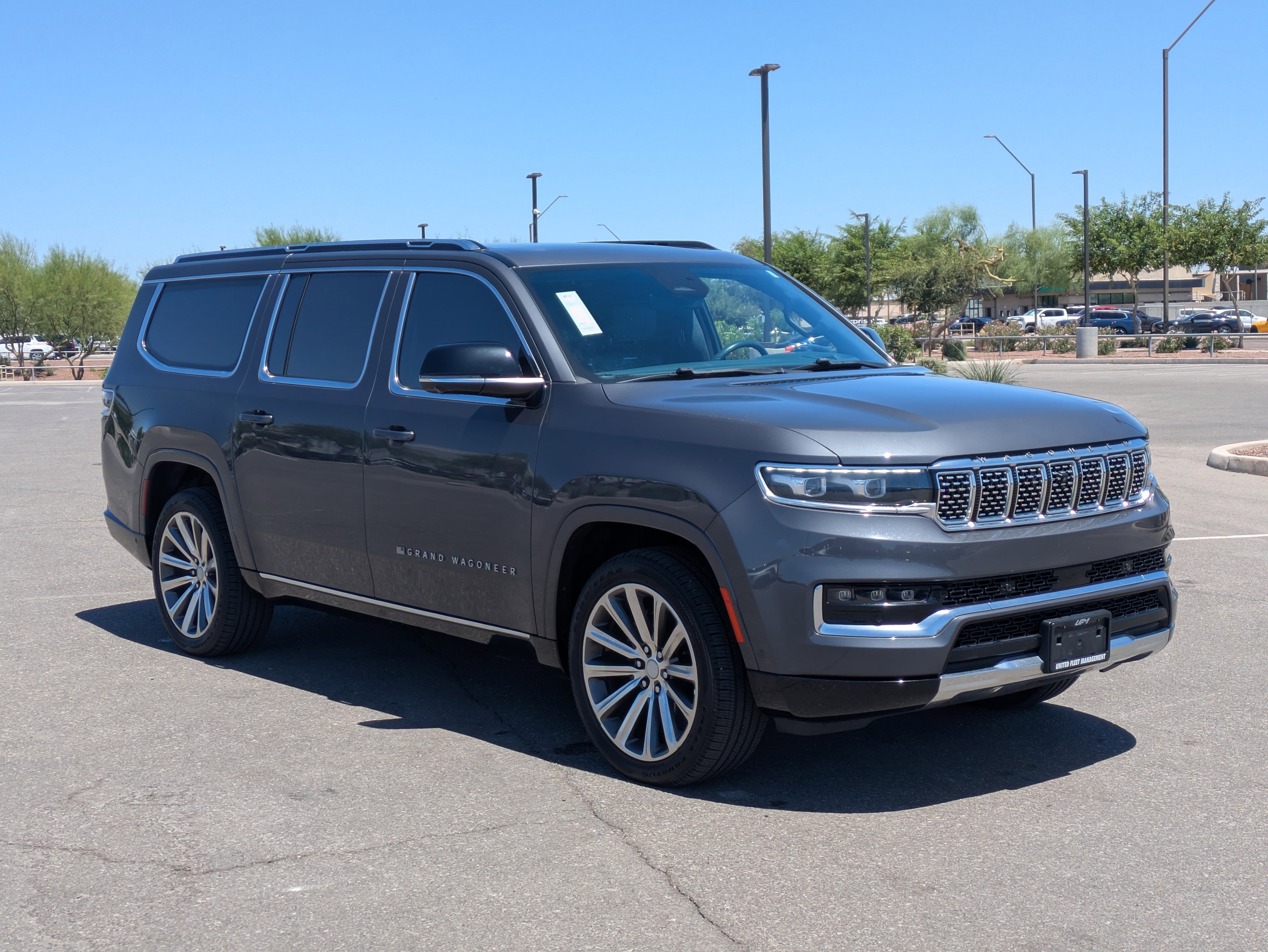 Used 2023 Baltic Gray Metallic Clearcoat Jeep Series II image 7