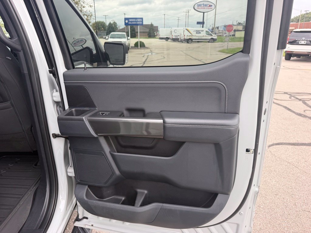 Used 2023 Avalanche Ford XLT image 19