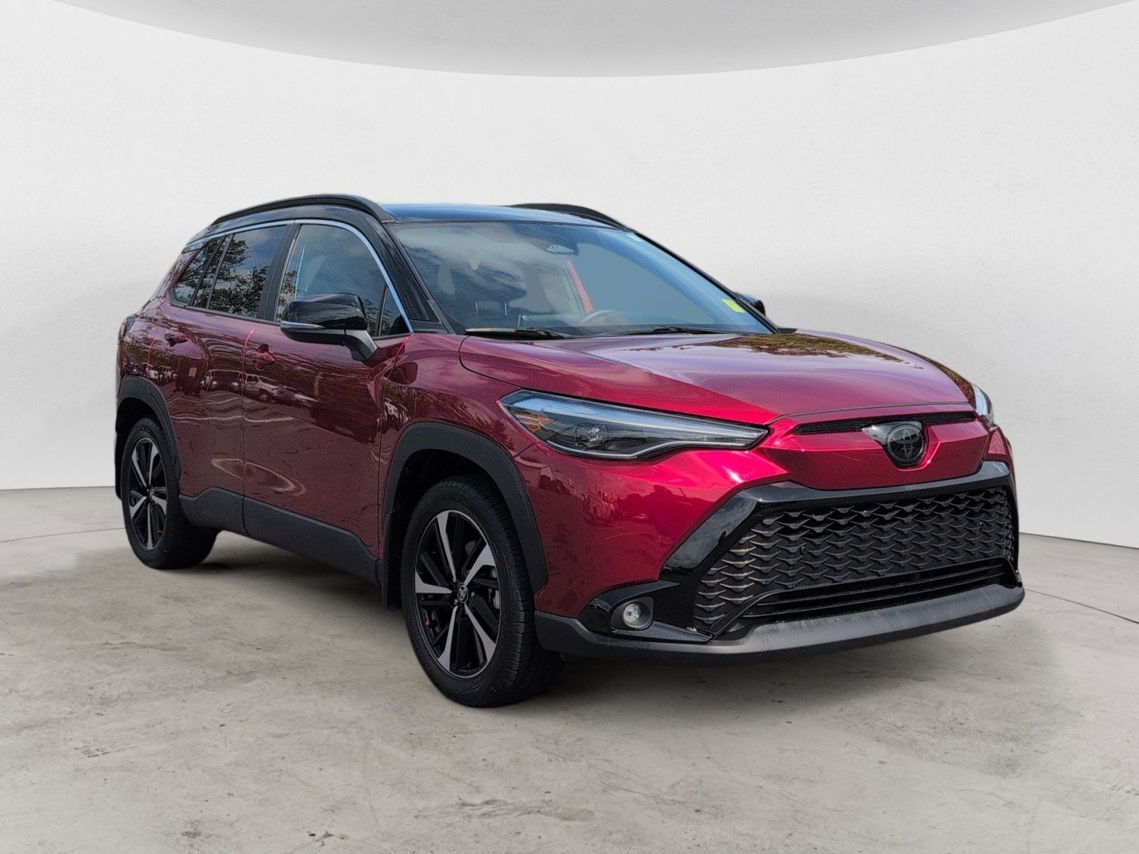 Used 2025 Red Crystal Toyota Hybrid XSE image 2