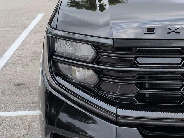 New 2026 Agate Black Metallic Ford MAX Platinum® image 10