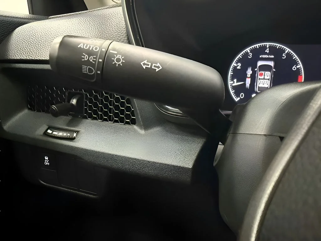 Used 2025 Blue Honda EX image 19