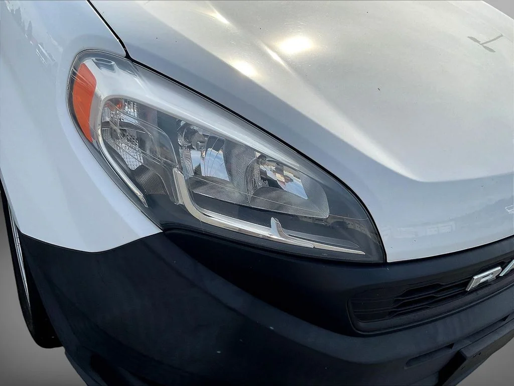 Used 2021 White Ram Tradesman image 32