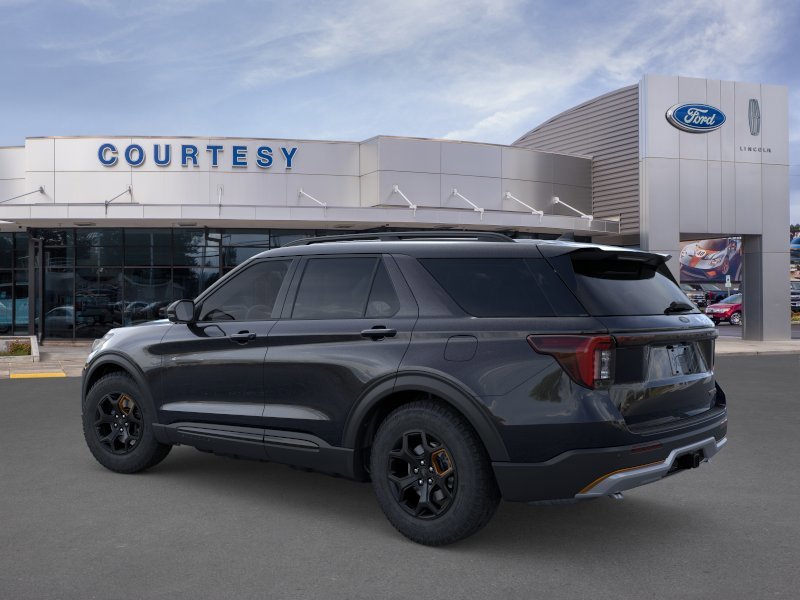 New 2026 Agate Black Metallic Ford Tremor® image 4