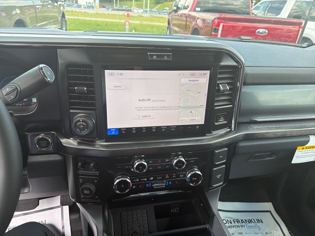 New 2026 Star White Metallic Tri-Coat Ford F-250® Lariat® image 21