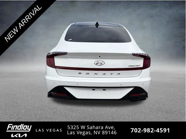 Used 2023 White Hyundai Limited image 6