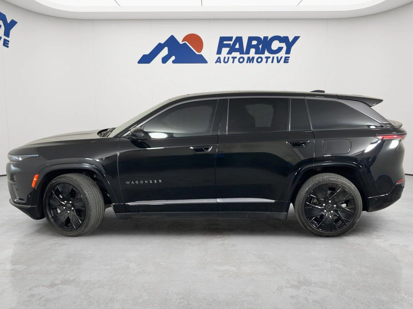 Used 2025 Jeep Wagoneer S Launch Edition with VIN 3C4RJNAK5ST575072 for sale in Colorado Springs, CO