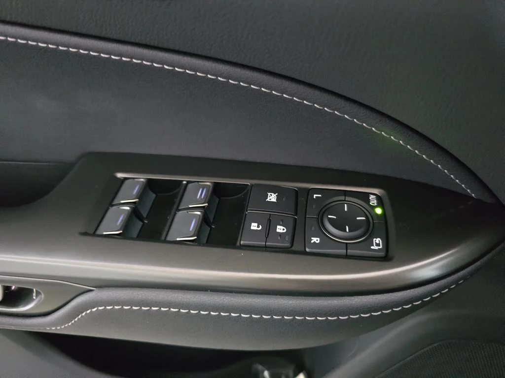 New 2026 Caviar Lexus LUXURY AWD image 25