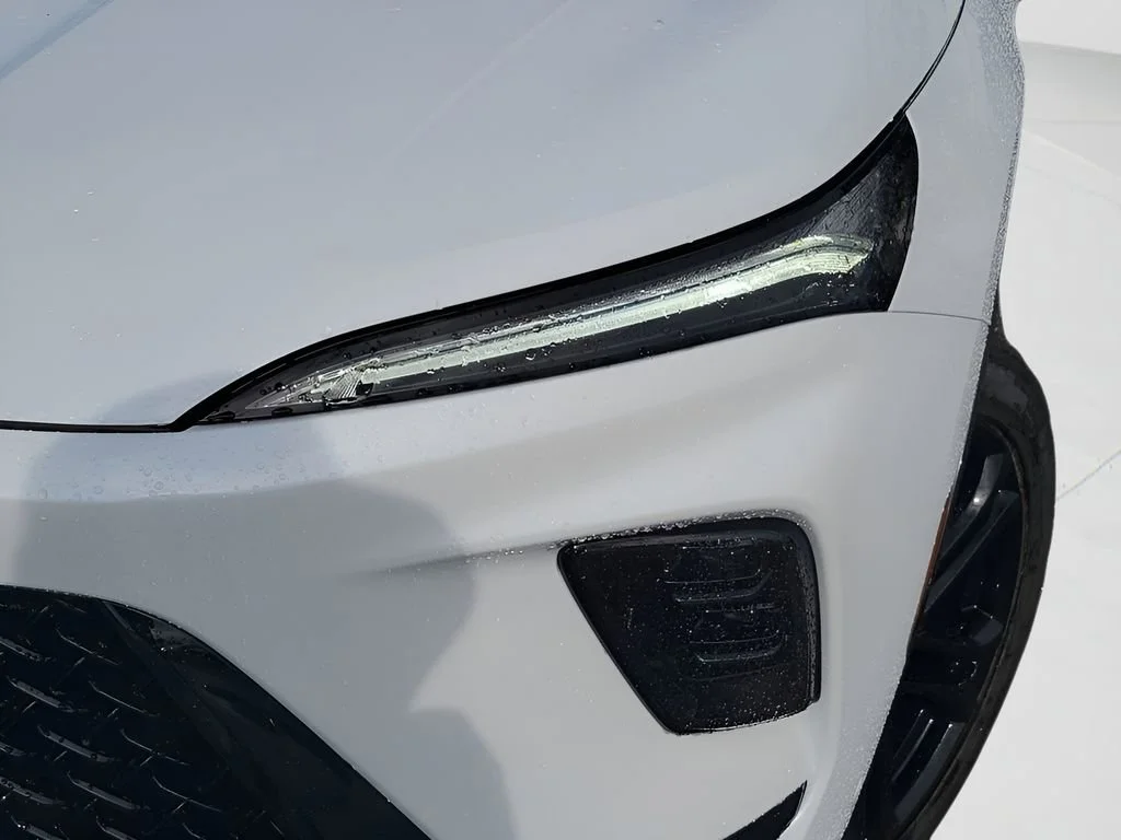 New 2026 Iridescent White Tricoat Buick Sport Touring image 16