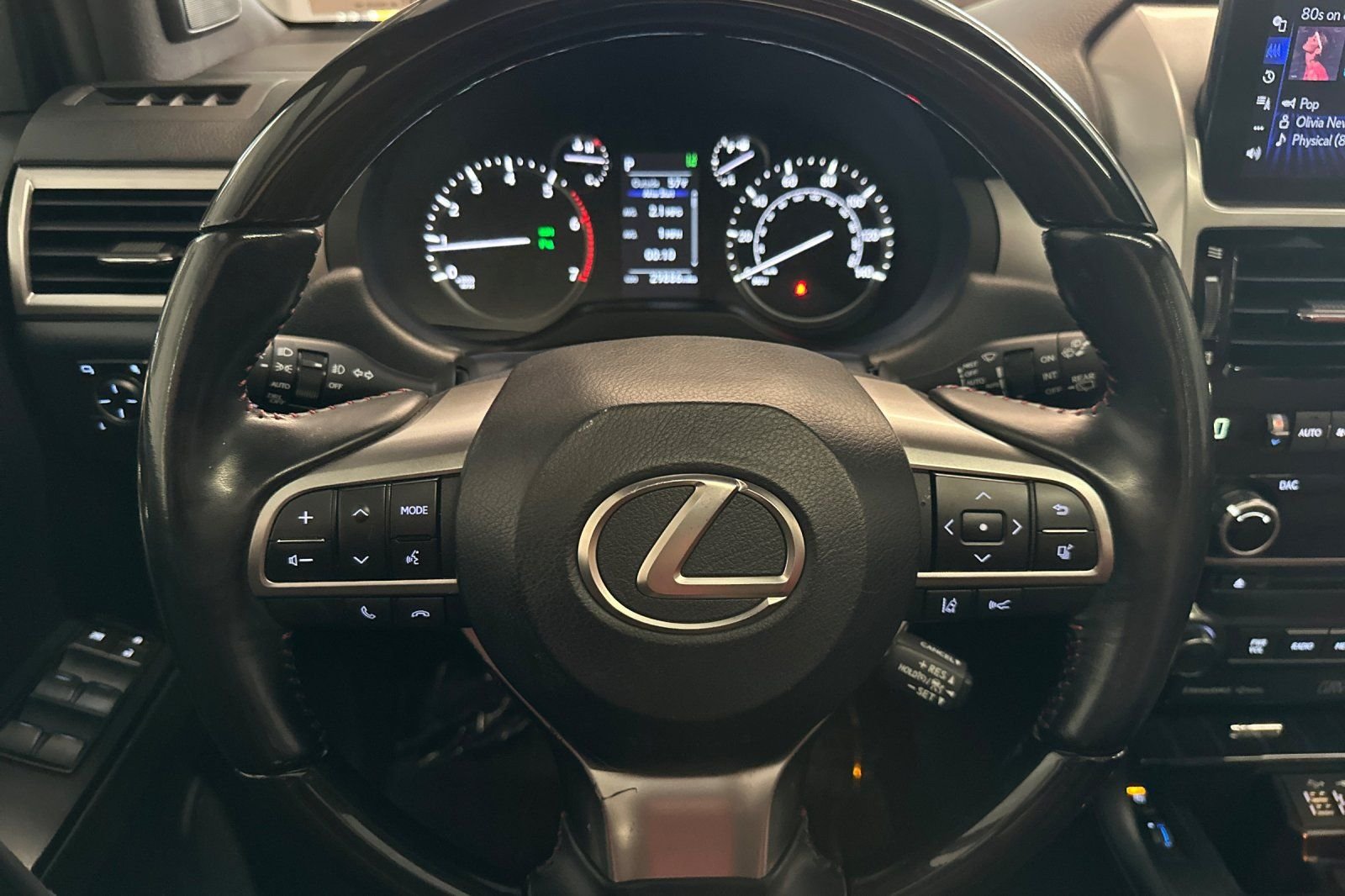 Used 2022 Silver Lexus 460 image 28