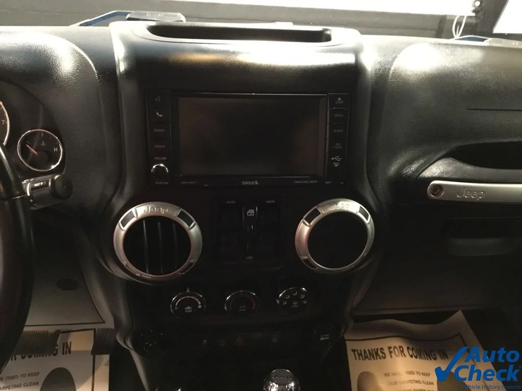 Used 2018 Blue Jeep Unlimited Sahara image 49