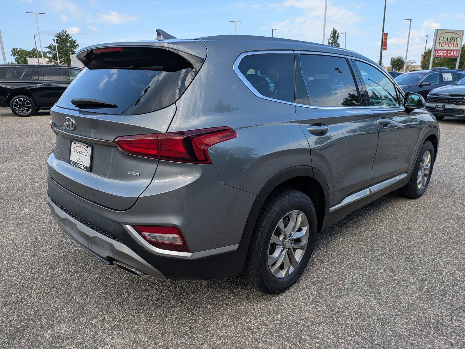 Used 2019 Machine Gray Hyundai SEL image 4