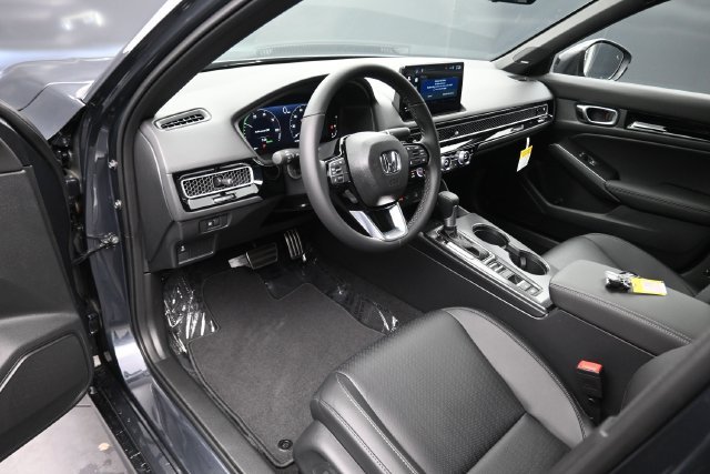 New 2026 Urban Gray Pearl Honda Sport Touring image 15