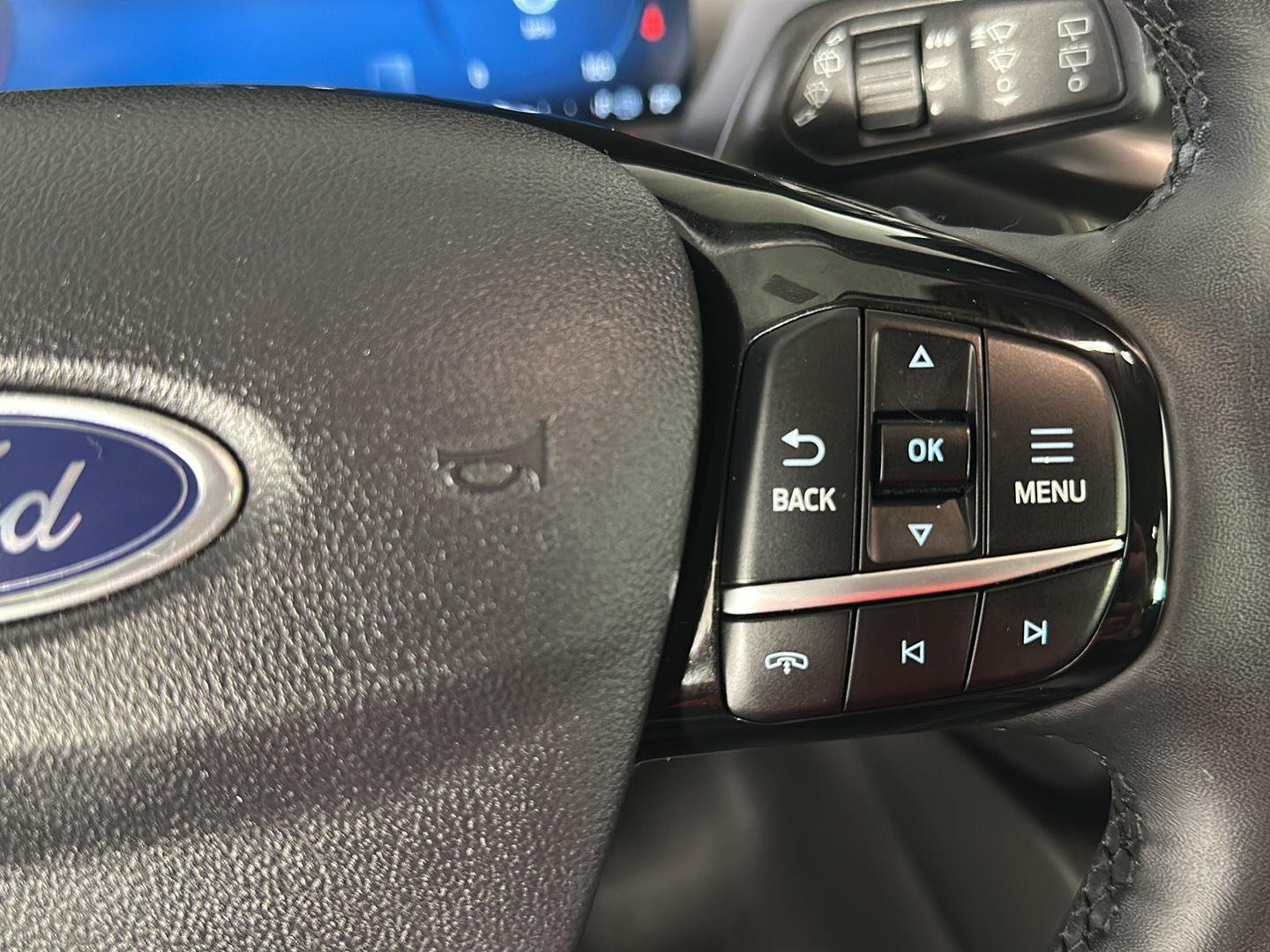 Used 2023 Agate Black Metallic Ford Active image 23