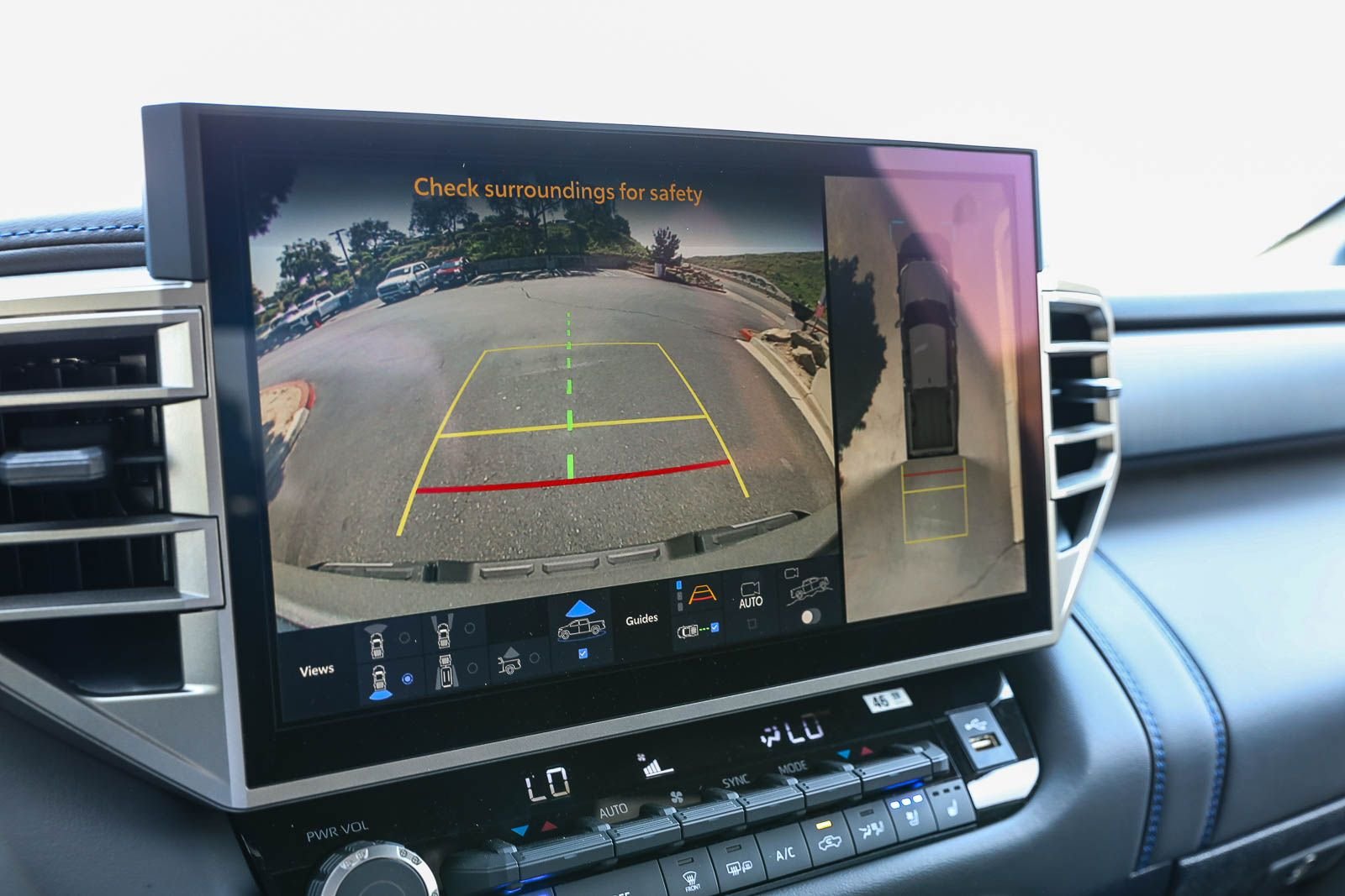 2026 Toyota Tundra Platinum - Photo 24