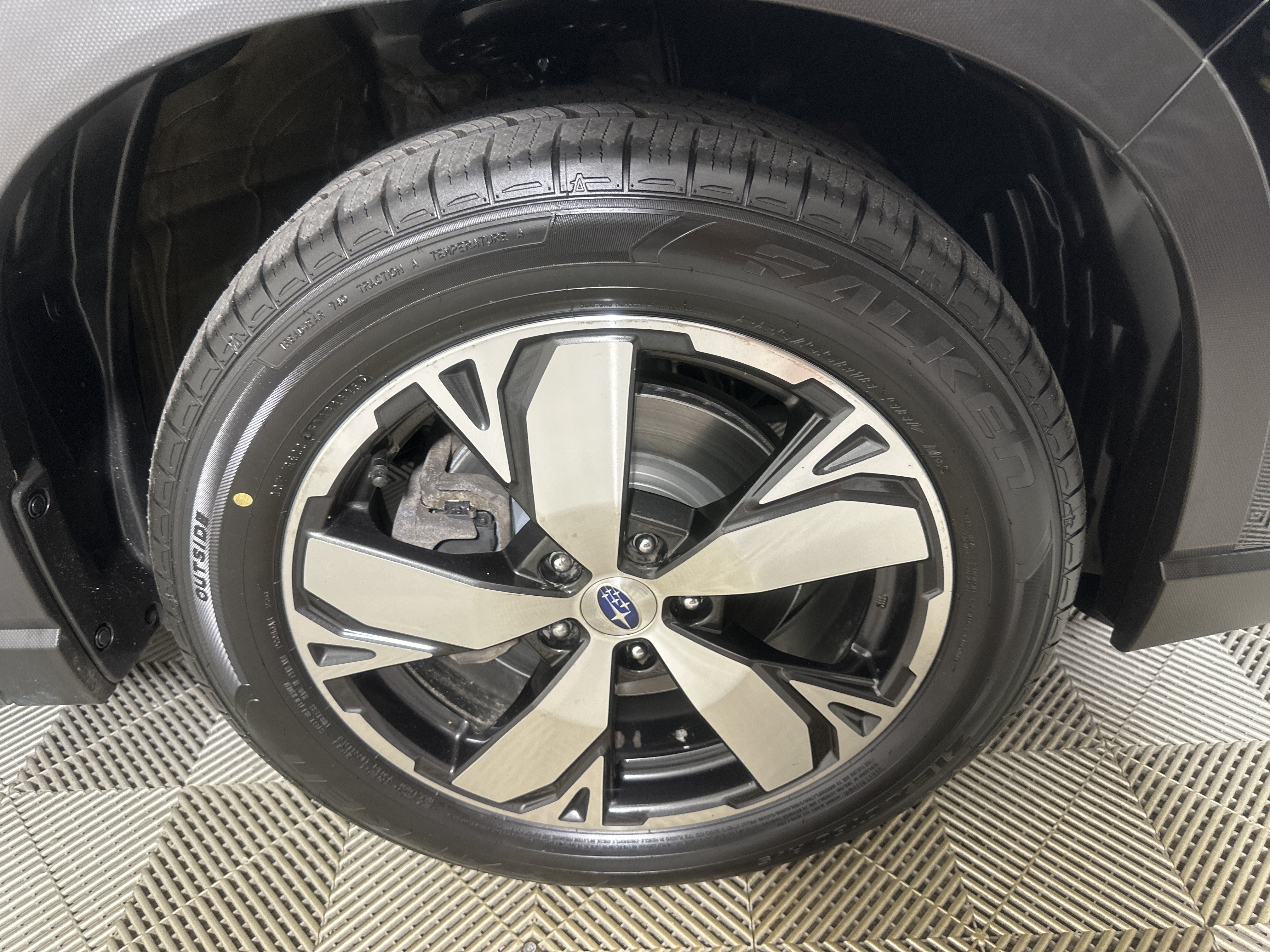 2021 Subaru Forester Touring - Photo 29