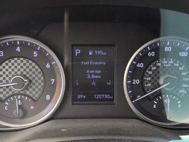 Used 2020 Gray Hyundai SEL image 24