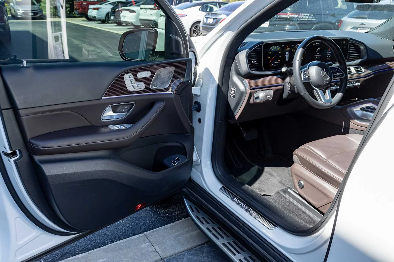 Used 2022 Polar White Mercedes-Benz GLE 350 image 9