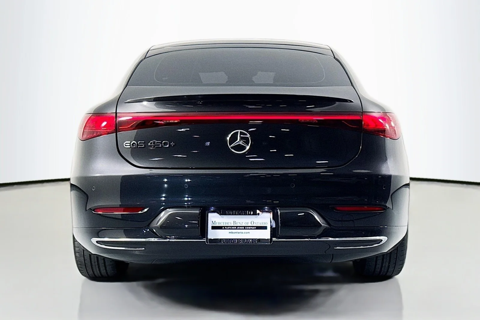 Certified Used 2023 Graphite Grey Metallic Mercedes-Benz 450+ image 5