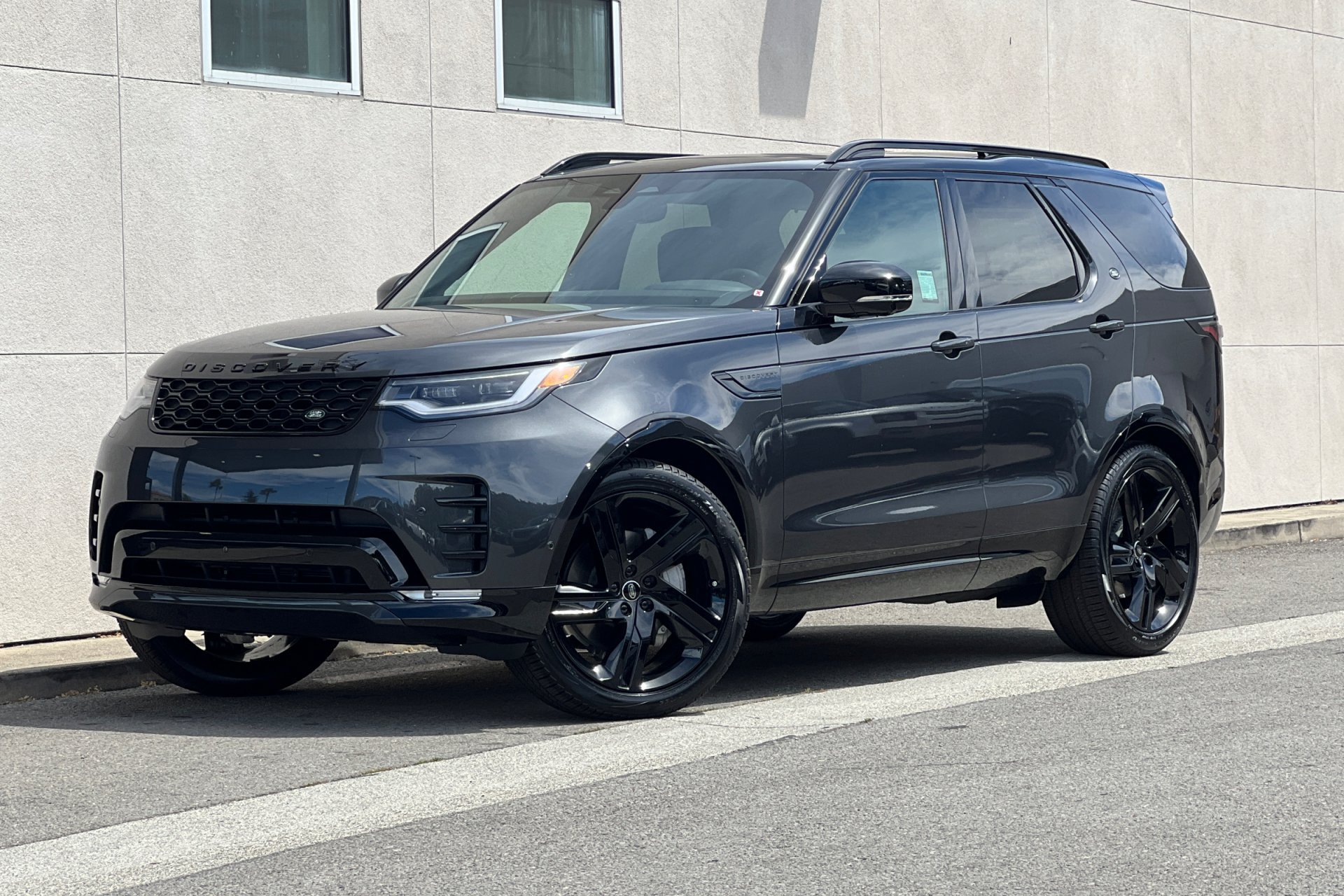 2026 Land Rover Discovery